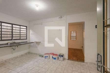 Casa para alugar com 110m², 3 quartos e 2 vagasCozinha