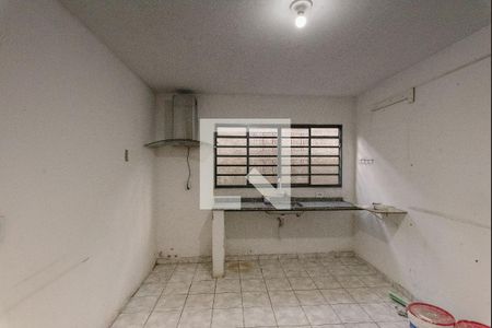 Casa para alugar com 110m², 3 quartos e 2 vagasCozinha