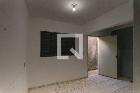 Casa para alugar com 110m², 3 quartos e 2 vagasSuíte