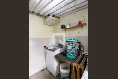 Casa à venda com 100m², 2 quartos e sem vagaÁrea de Serviço