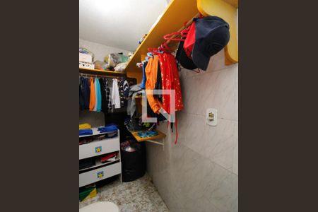 Casa à venda com 100m², 2 quartos e sem vagaBanheiro da Suíte
