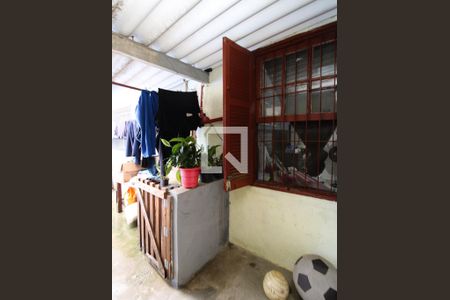 Casa à venda com 100m², 2 quartos e sem vagaÁrea de Serviço