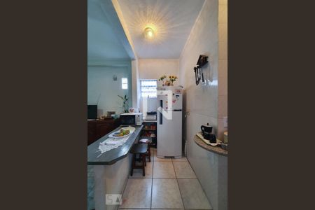 Casa à venda com 250m², 3 quartos e 5 vagas Casa à venda com 250m², 3 quartos e 5 vagasCozinha casa 2