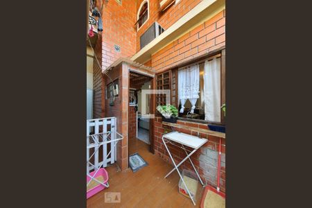 Casa à venda com 250m², 3 quartos e 5 vagas Casa à venda com 250m², 3 quartos e 5 vagasLavanderia casa 2