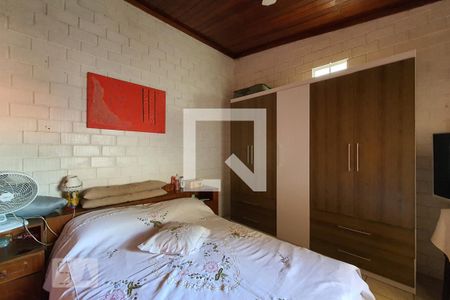 Casa à venda com 250m², 3 quartos e 5 vagas Casa à venda com 250m², 3 quartos e 5 vagasQuarto 2 casa 2