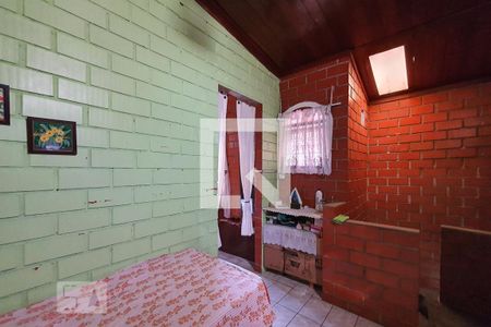 Casa à venda com 250m², 3 quartos e 5 vagas Casa à venda com 250m², 3 quartos e 5 vagasQuarto 1 casa 2