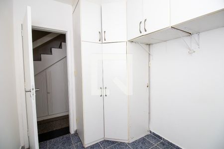 Casa de condomínio à venda com 280m², 4 quartos e 3 vagasQuarto de Serviço