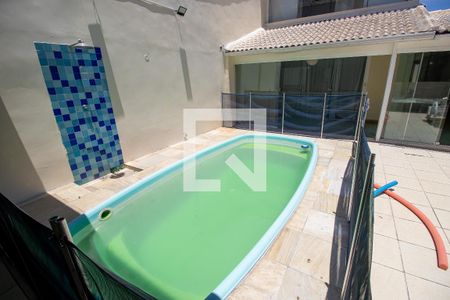 Casa de condomínio à venda com 280m², 4 quartos e 3 vagasÁrea gourmet