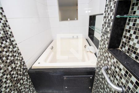 Casa de condomínio à venda com 280m², 4 quartos e 3 vagasBanheiro quarto 3