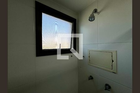 Apartamento à venda com 87m², 3 quartos e 1 vagaSuíte - Banheiro