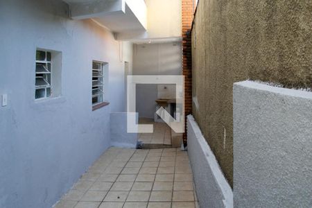 Casa para alugar com 60m², 1 quarto e sem vaga Casa para alugar com 60m², 1 quarto e sem vagaÁrea externa