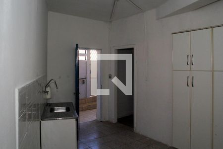 Casa para alugar com 60m², 1 quarto e sem vaga Casa para alugar com 60m², 1 quarto e sem vagaCozinha