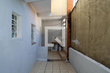 Casa para alugar com 60m², 1 quarto e sem vaga Casa para alugar com 60m², 1 quarto e sem vagaÁrea externa