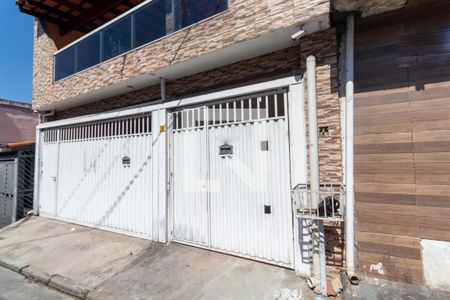 Casa para alugar com 142m², 3 quartos e 3 vagasFachada