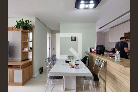 Apartamento à venda com 58m², 2 quartos e 1 vaga Apartamento à venda com 58m², 2 quartos e 1 vagaSala de Jantar
