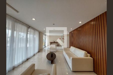 Apartamento à venda com 58m², 2 quartos e 1 vaga Apartamento à venda com 58m², 2 quartos e 1 vagaHall Social