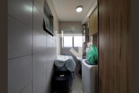 Apartamento à venda com 58m², 2 quartos e 1 vaga Apartamento à venda com 58m², 2 quartos e 1 vagaÁrea de Serviço