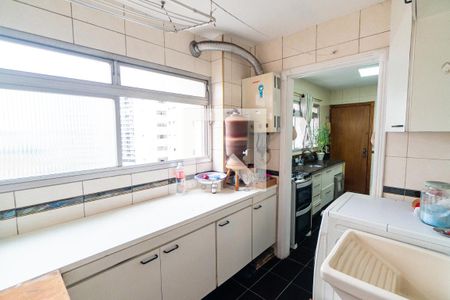 Apartamento à venda com 90m², 2 quartos e 2 vagasÁrea de Serviço