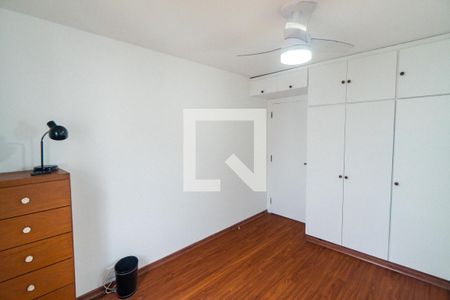 Apartamento à venda com 90m², 2 quartos e 2 vagasQuarto