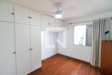 Apartamento à venda com 90m², 2 quartos e 2 vagasQuarto