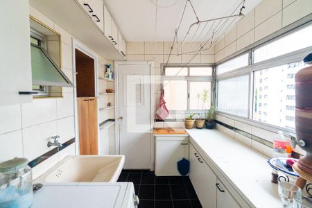 Apartamento à venda com 90m², 2 quartos e 2 vagasÁrea de Serviço