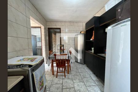 Casa à venda com 70m², 2 quartos e 1 vagaCozinha 