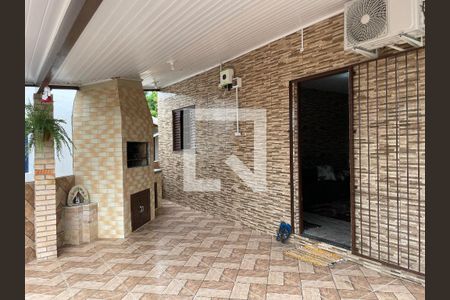 Casa à venda com 70m², 2 quartos e 1 vagaÁrea externa 