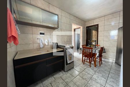 Casa à venda com 70m², 2 quartos e 1 vagaCozinha 