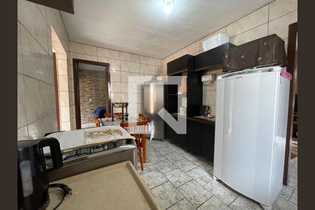 Casa à venda com 70m², 2 quartos e 1 vagaCozinha 