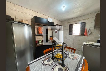 Casa à venda com 70m², 2 quartos e 1 vagaCozinha 