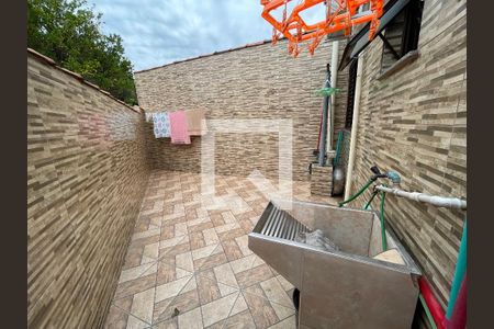 Casa à venda com 70m², 2 quartos e 1 vagaÁrea externa 