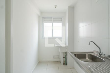 Apartamento à venda com 81m², 2 quartos e 1 vagaCozinha e Área de Serviço