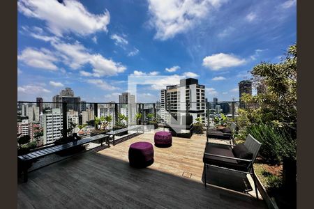 Studio para alugar com 25m², 0 quarto e sem vaga Studio para alugar com 25m², 0 quarto e sem vagaTerraço
