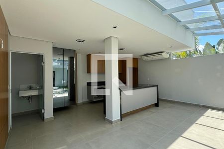 Casa de condomínio à venda com 500m², 3 quartos e 4 vagasVaranda gourmet