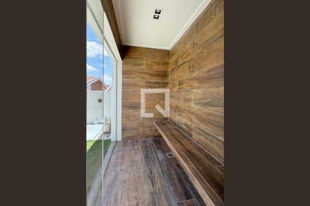 Casa de condomínio à venda com 500m², 3 quartos e 4 vagasSaúna