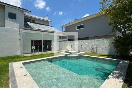 Casa de condomínio à venda com 500m², 3 quartos e 4 vagasPiscina