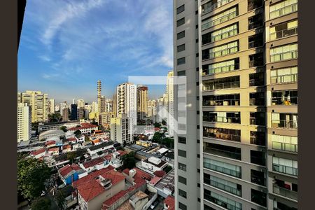Apartamento para alugar com 69m², 1 quarto e 1 vagaVista