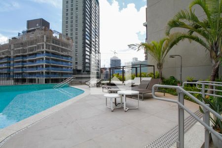 Studio para alugar com 34m², 1 quarto e sem vaga Studio para alugar com 34m², 1 quarto e sem vagaÁrea Comum - Piscina