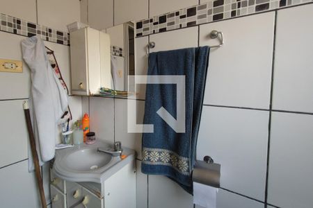 Casa à venda com 150m², 2 quartos e 2 vagas Casa à venda com 150m², 2 quartos e 2 vagasBanheiro