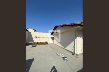 Casa à venda com 225m², 3 quartos e 4 vagasGaragem