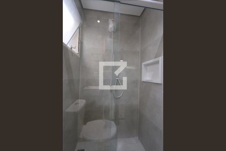 Banheiro de kitnet/studio para alugar com 1 quarto, 27m² em Vila Formosa, São Paulo