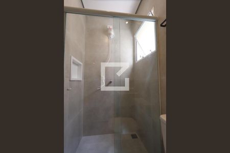 Banheiro de kitnet/studio para alugar com 1 quarto, 27m² em Vila Formosa, São Paulo