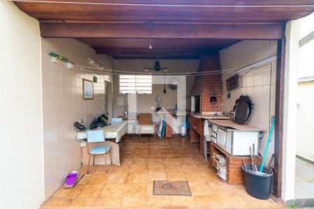 Casa à venda com 280m², 3 quartos e 6 vagasChurrasqueira