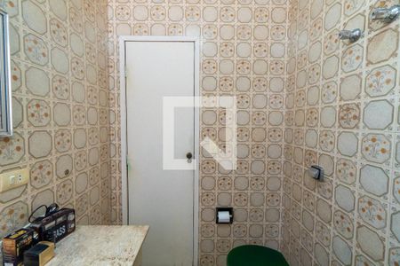 Casa à venda com 280m², 3 quartos e 6 vagasBanheiro Social