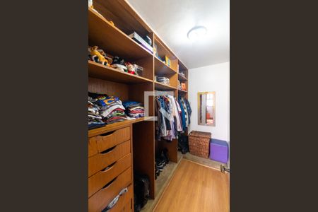 Casa à venda com 280m², 3 quartos e 6 vagasCloset da Suite 2