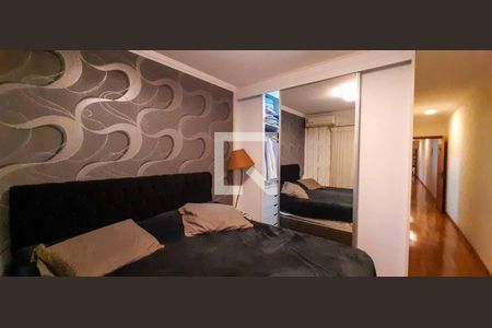 Casa para alugar com 358m², 4 quartos e 6 vagasSuíte 1