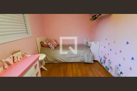 Casa para alugar com 358m², 4 quartos e 6 vagasQuarto 1