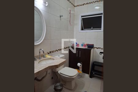 Casa para alugar com 358m², 4 quartos e 6 vagasBanheiro 2