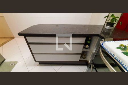 Casa para alugar com 358m², 4 quartos e 6 vagasCozinha