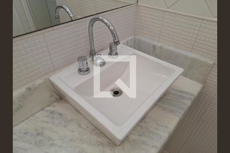 Apartamento à venda com 135m², 3 quartos e 1 vagaBanheiro Quarto 3